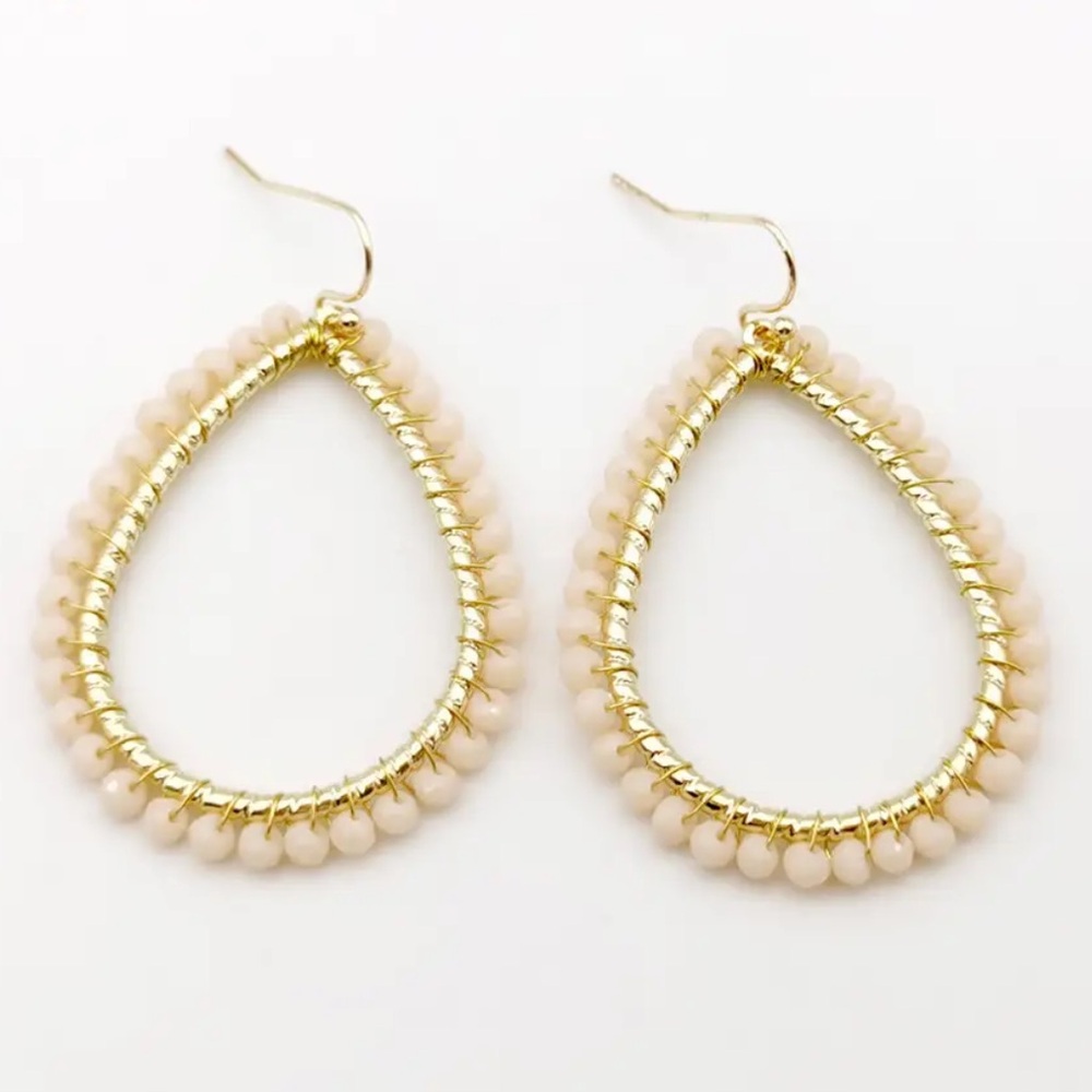 Very Light Pink/Cream Colored Beaded Teardrop Shape Boho Earrings with Gold Tone - Picture 2 of 4